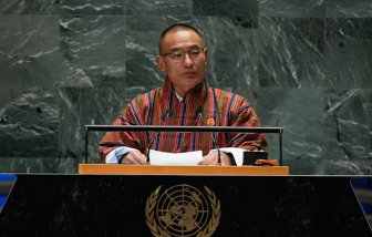 Thủ tướng Bhutan cảnh báo về sự phát triển không kiểm soát của AI