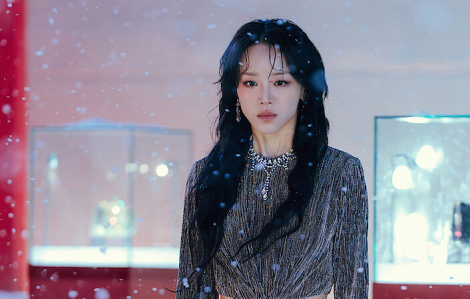 Nghệ thuật lừa dối của Sarah và màn biến hoá khó đoán của Shin Hye-sun