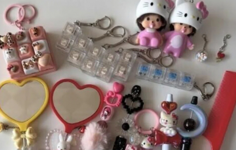 Giới trẻ Hàn Quốc và cơn sốt "phụ kiện quyến rũ"