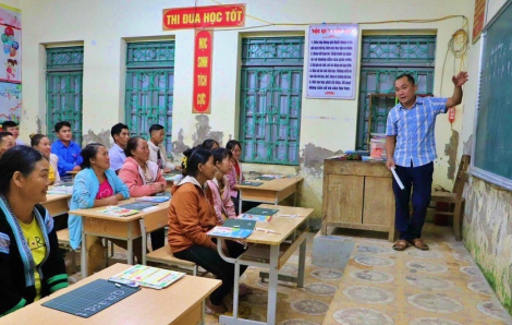 10 tỉnh, thành hoàn thành toàn bộ mục tiêu xóa mù chữ và phổ cập giáo dục