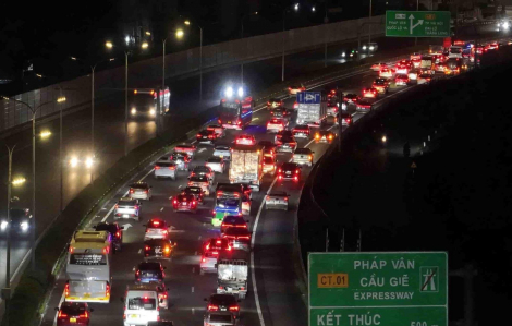 Ưu tiên xe vào TPHCM: Dự kiến đóng chiều cao tốc đi Long Thành, Trung Lương