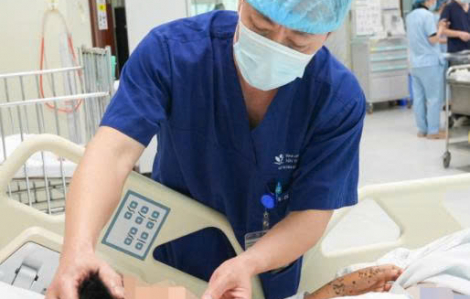 'Vật thể lạ' ngày tết bất ngờ phát nổ khiến bé 9 tuổi nguy kịch