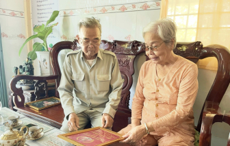 Hạnh phúc của cặp vợ chồng U80