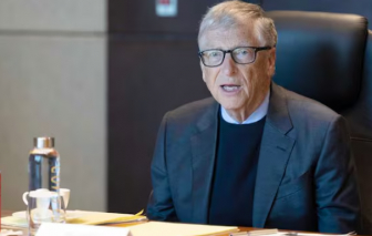 Tỉ phú Bill Gates thừa nhận có quan hệ tình ái ngoài hôn nhân với 2 phụ nữ Nga