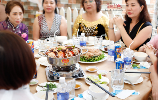 Năm đầu làm dâu bị cả họ nhà chồng đào bới quá khứ