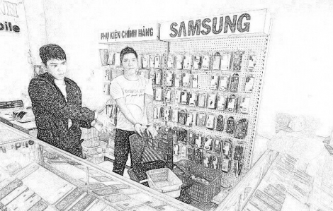 2 tên trộm phá camera, đột nhập cửa hàng trộm 17 điện thoại
