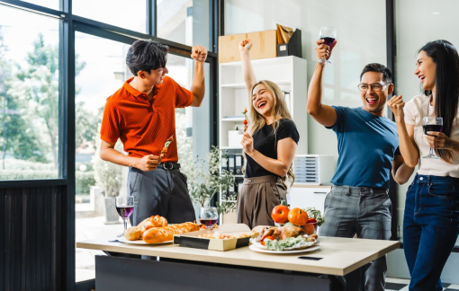 Tuyệt chiêu sạc đầy năng lượng, khai tiệc tân niên rạng rỡ cho hội công sở sau tết