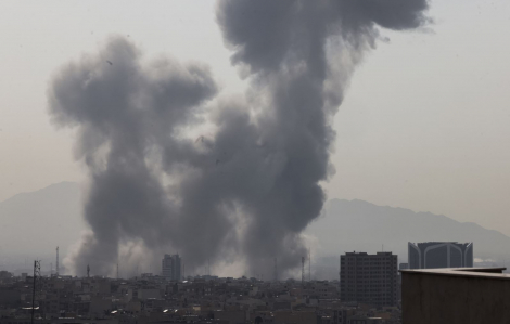 Bộ Ngoại giao khuyến cáo công dân không đến Iran và Israel