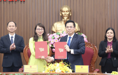 Đại học Quốc gia TPHCM cam kết đào tạo nhân lực chất lượng cao cho Quảng Ngãi