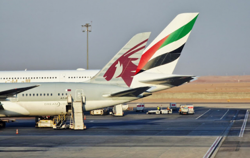 Nhiều quốc gia vùng Vịnh đóng cửa không phận