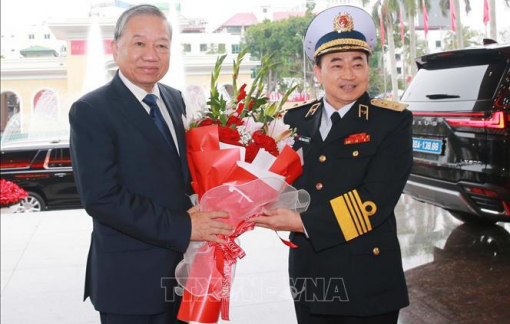 Tổng bí thư Tô Lâm dự và trao danh hiệu Anh hùng LLVT nhân dân cho Quân chủng Hải quân