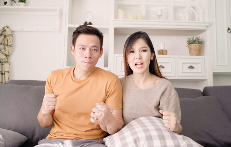 Sao tôi cứ phải làm người vợ hèn?