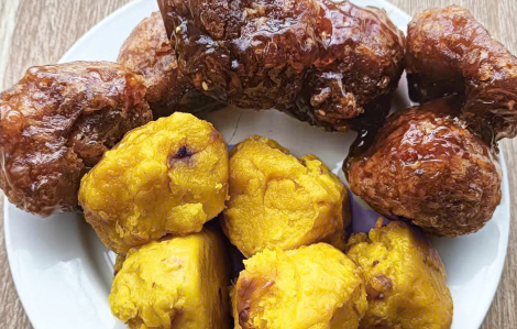 Bánh nghệ chợ quê