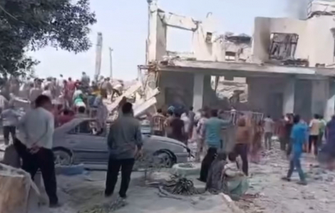 Trường học ở Iran đổ nát, ít nhất 85 học sinh tử vong sau vụ không kích của Mỹ - Israel