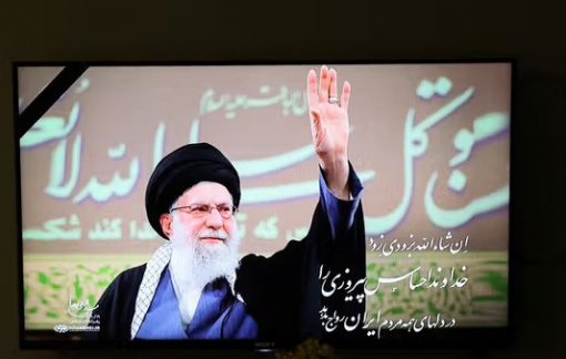 Người dân Iran phản ứng ra sao trước cái chết của Lãnh tụ tối cao Khamenei?