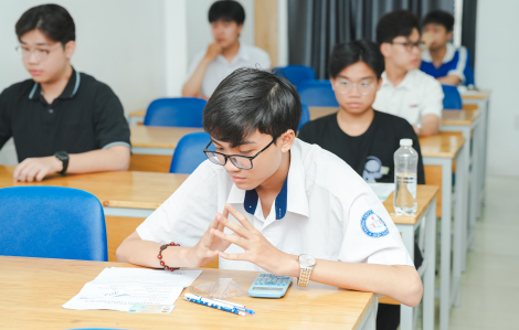 Đại học Quốc gia TPHCM xét tuyển thang 100, kết hợp 3 nguồn điểm để tuyển sinh