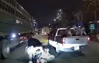 Đằng sau cú ép lái là 'điểm mù' lương tâm của tài xế