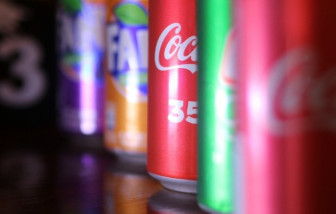 Giảm đồ uống có đường cải thiện sức khỏe tinh thần cho trẻ