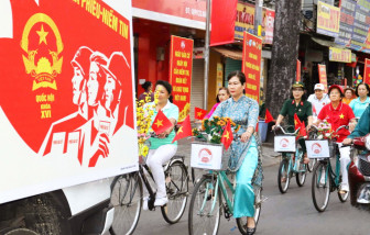 Phụ nữ tham chính với bản lĩnh và trái tim