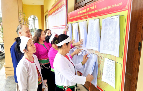 Gửi gắm niềm tin, kỳ vọng vào các nữ ứng cử viên