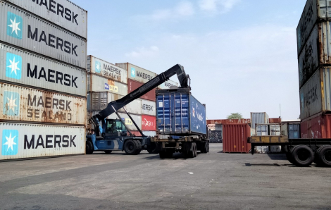 Phụ phí mỗi container lên tới 4.000 USD vì chiến sự Trung Đông