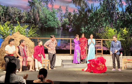 Hết tết lại lo cho sân khấu kịch TPHCM