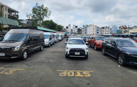 Kiểm tra khí thải ô tô ở TPHCM: Cứ 100 chiếc thì có khoảng 12 chiếc không đạt