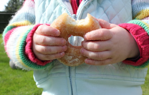 Hơn 500 triệu trẻ em có nguy cơ béo phì, sống chung với bệnh tật