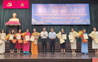 Báo Phụ nữ TPHCM đạt 2 Giải thưởng Báo chí viết về Nghị quyết số 57