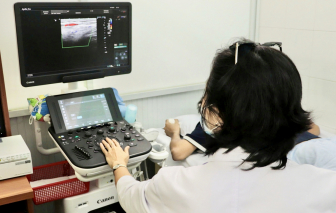 Đôi chân kêu cứu vì áp lực dồn dập