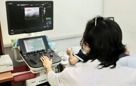 Đôi chân kêu cứu vì áp lực dồn dập