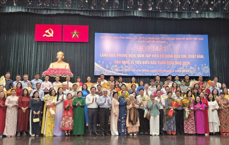Thành phố ghi nhận nhiều dấu ấn của đội ngũ phóng viên, biên tập viên, các cơ quan báo chí và văn nghệ sĩ