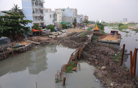 Dự án cải tạo kênh Tham Lương - Bến Cát - rạch Nước Lên vẫn ngổn ngang