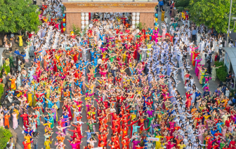 Ấn tượng màn đồng diễn áo dài hơn 3.000 người giữa trung tâm TPHCM