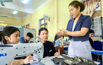 Phụ nữ khuyết tật và đường kim mũi chỉ dệt tương lai