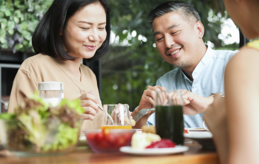 8/3, hoa, quà, hay là...ting ting