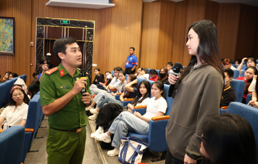 Lý do khiến nạn nhân của các vụ lừa đảo trực tuyến ở Việt Nam tăng mạnh