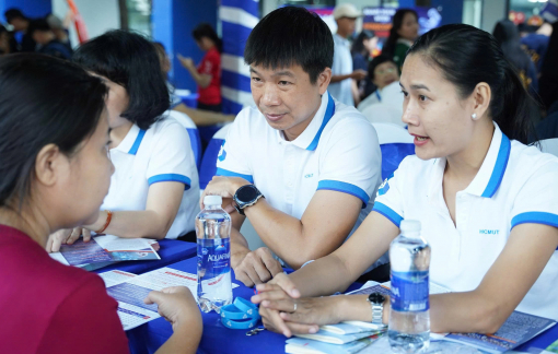 Thứ trưởng Bộ GD-ĐT: Chọn ngành không phải chọn 'đúng', mà phải phù hợp với bản thân