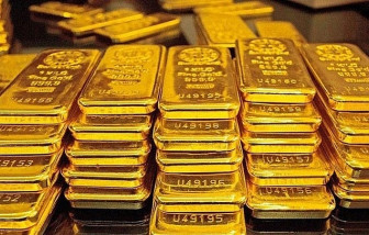 Giá USD cao kỷ lục, chứng khoán đỏ lửa, giá vàng quay đầu giảm