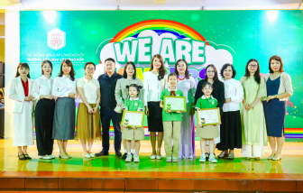 Trao giải Cuộc thi “Kể chuyện sách với thiếu nhi” đợt 3 tại Trường Tiểu học Lomonoxop