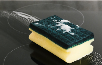 8 mẹo vệ sinh đơn giản giúp bếp từ luôn sạch bóng và bền lâu