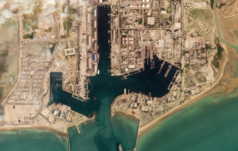 Iran tuyên bố mở lối qua eo biển Hormuz cho nước nào chịu trục xuất đại sứ Mỹ, Israel