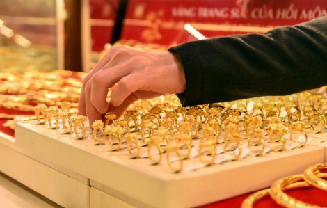 Giá vàng ngày 10/3: Đảo chiều tăng mạnh trở lại sau khi giảm sâu