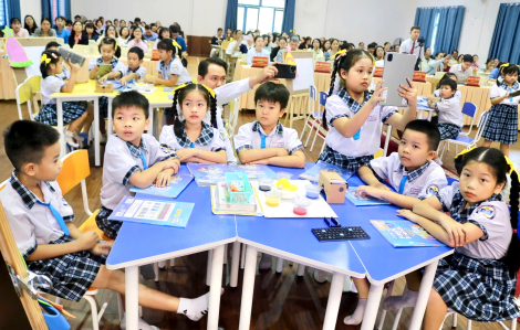 Hội nhập quốc tế từ mô hình trường tiên tiến, lớp thông minh