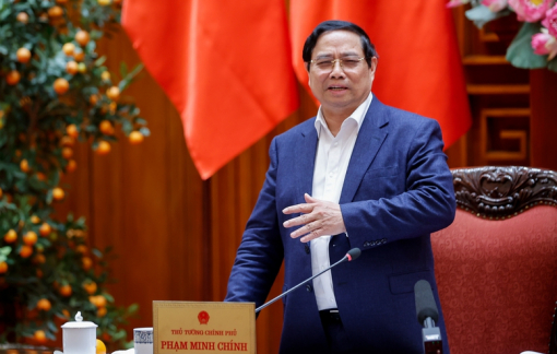 Thủ tướng: Sử dụng ngay Quỹ bình ổn giá xăng dầu; dứt khoát không để thiếu năng lượng trong mọi hoàn cảnh