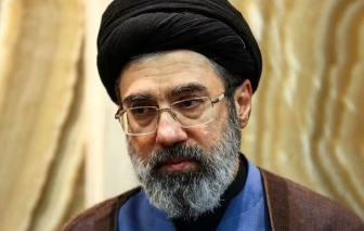 Tân Lãnh đạo tối cao Iran khẳng định quyết tâm trả thù và phong tỏa eo biển Hormuz