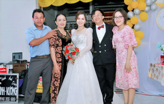 Câu chuyện tình yêu: Từ lời hăm dọa đến 30 năm nghĩa vợ chồng