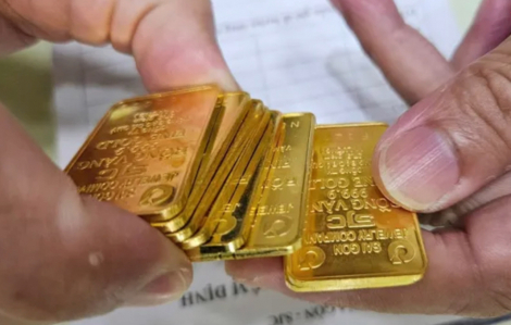 Giá vàng ngày 12/3: Bất ngờ quay đầu giảm sau khi đạt mốc cao nhất 1 tuần qua