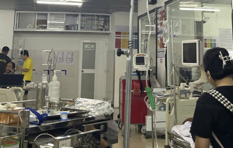 Nhiều người ở An Giang nghi ngộ độc thực phẩm sau khi ăn bánh kem