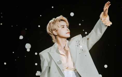 Vũ Cát Tường nhập viện, rút lui khỏi concert ‘Anh trai say hi’